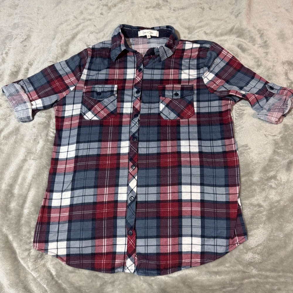 Eden & Olivia Plaid Flannel Button Down Shirt